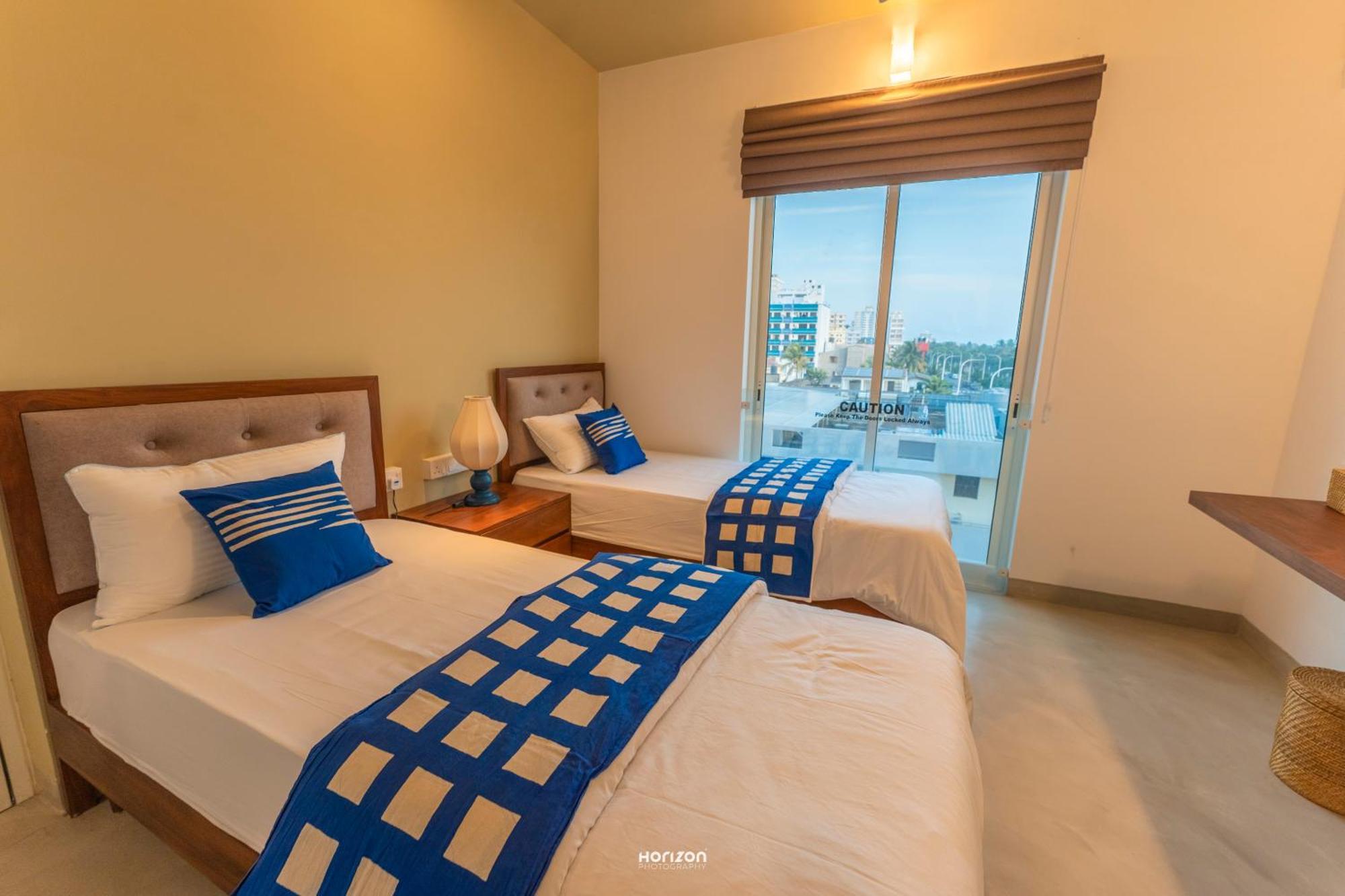 50 By The Sea Hotel Dehiwala-Mount Lavinia Exterior photo
