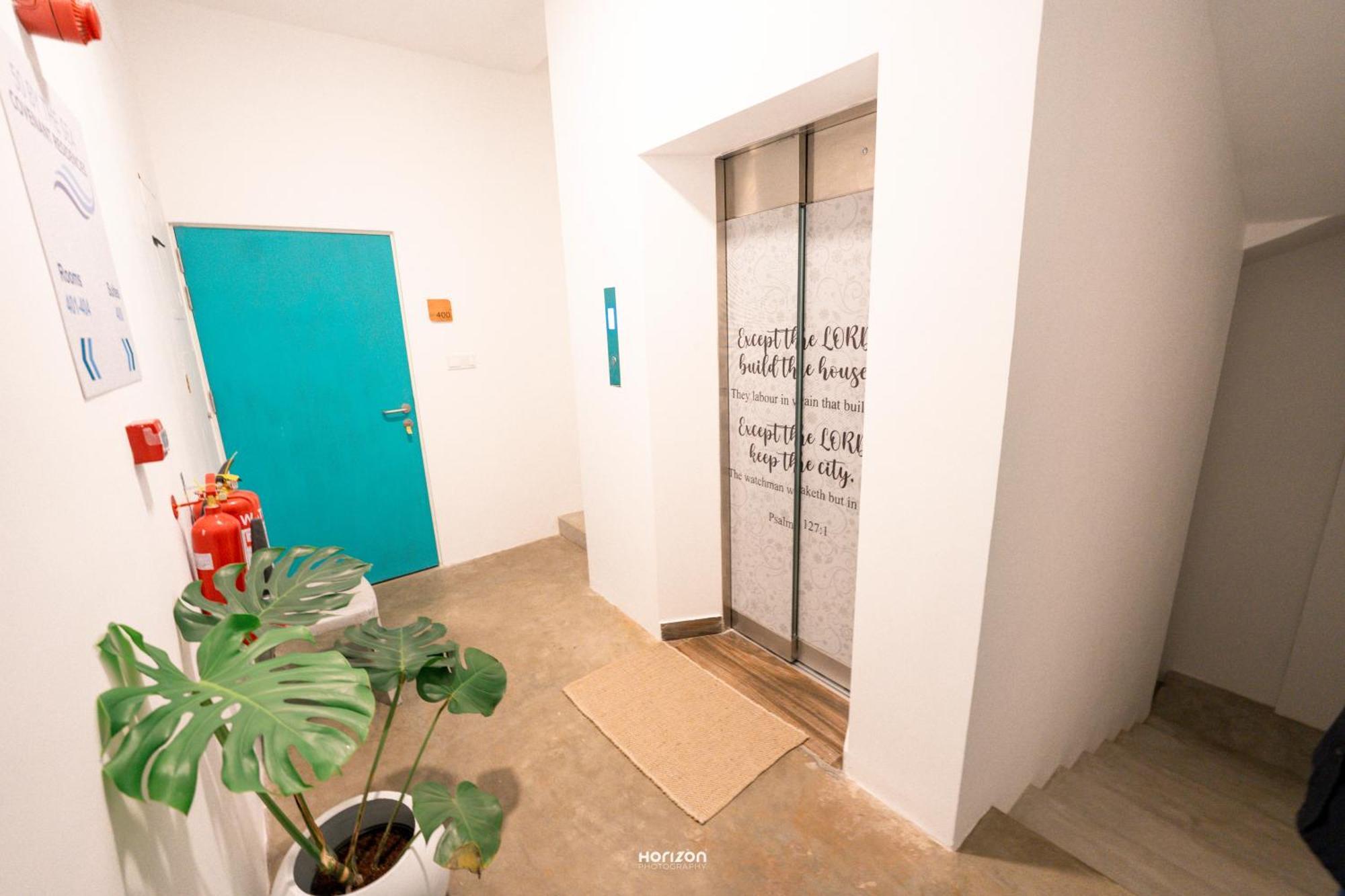 50 By The Sea Hotel Dehiwala-Mount Lavinia Exterior photo